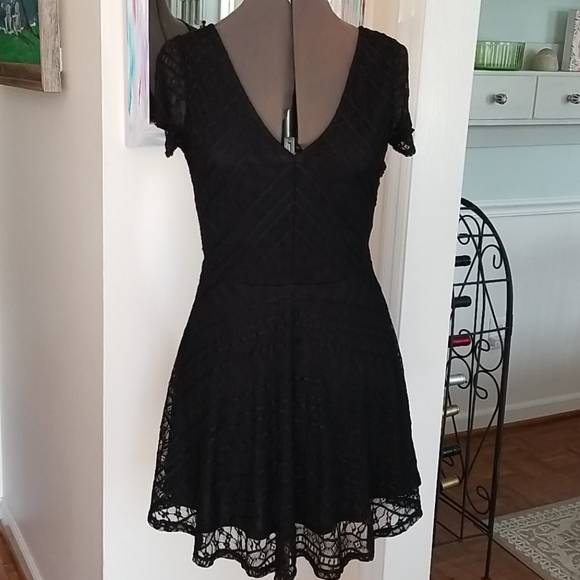 Forever 21 Dresses & Skirts - Forever 21  Little Black Dress